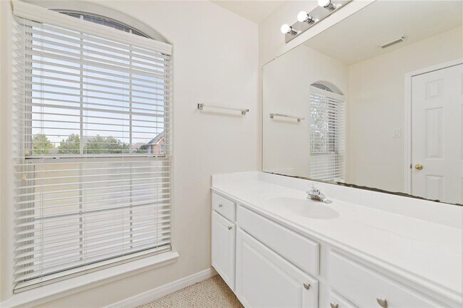 Photo - 13919 Eldridge Garden Cir