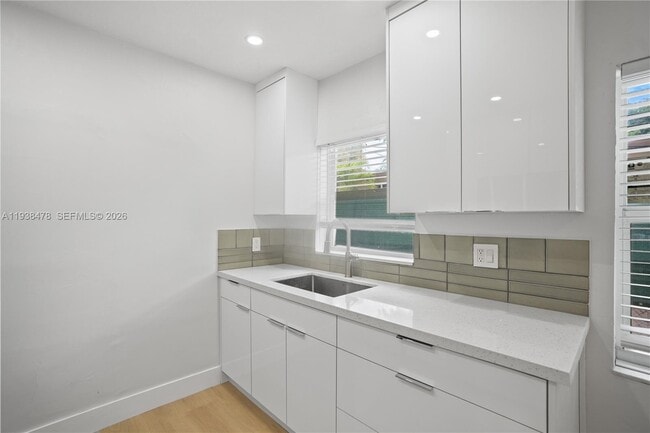 Photo - 550 NE 68th St Unit 550