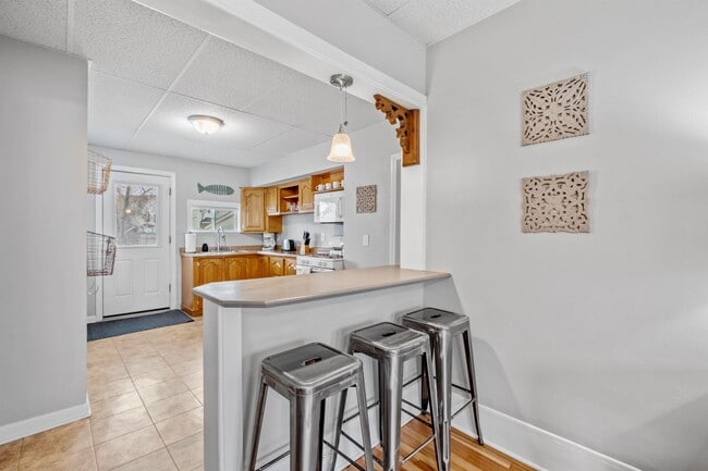 Photo - 792 Grove St Unit 2