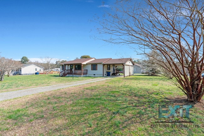 Photo - 3 Bedroom/2 Bathroom Home