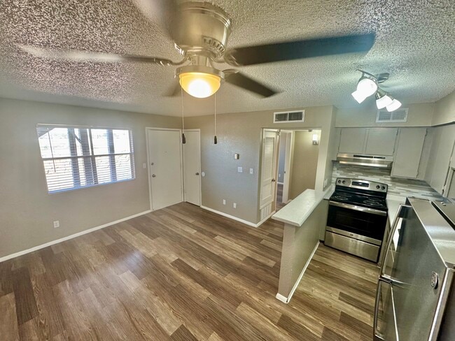 1 BR 1 BA Dining Area