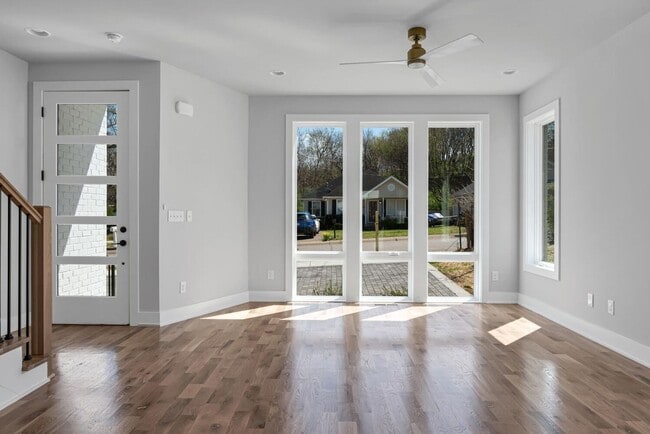 Photo - Stunning 4 Bedroom in Nashville