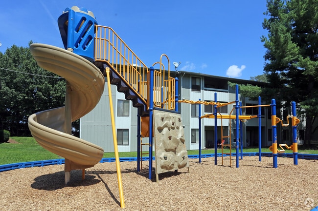 WESTWIND APARTMENT HOMES
