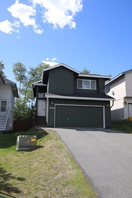 Building Photo - Beautiful 3 Bedroom Eagle River Home