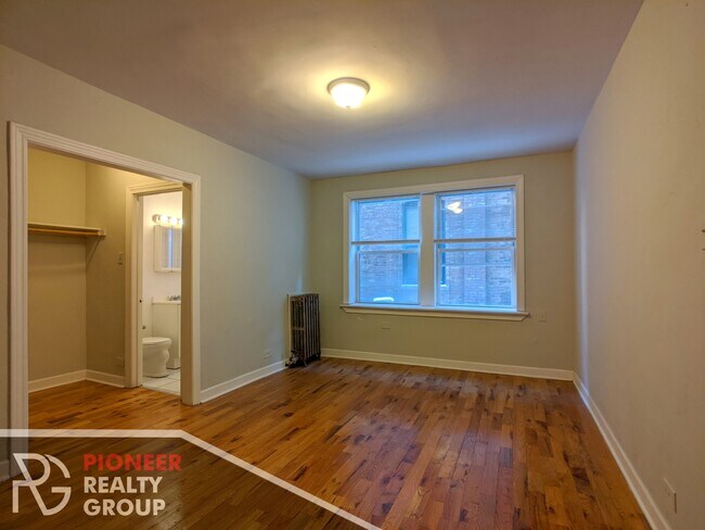 Belmont Central Apartments For Rent Chicago Il Forrent Com