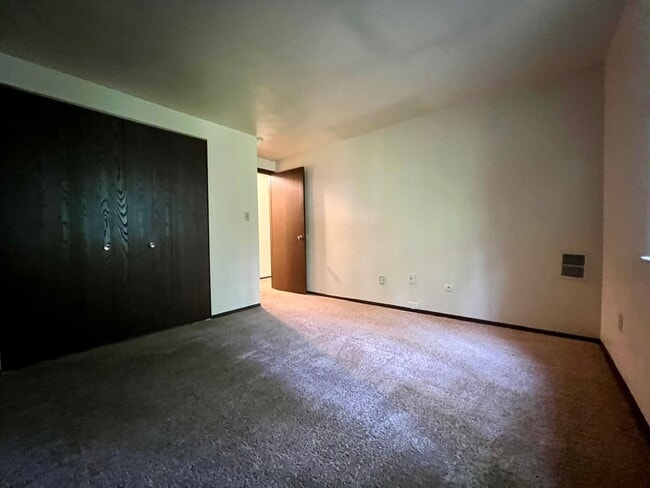 Photo - Second Floor One Bedroom Apartment! Built-In A/C, Off-Street Parking & More! Call Today! Unit 101