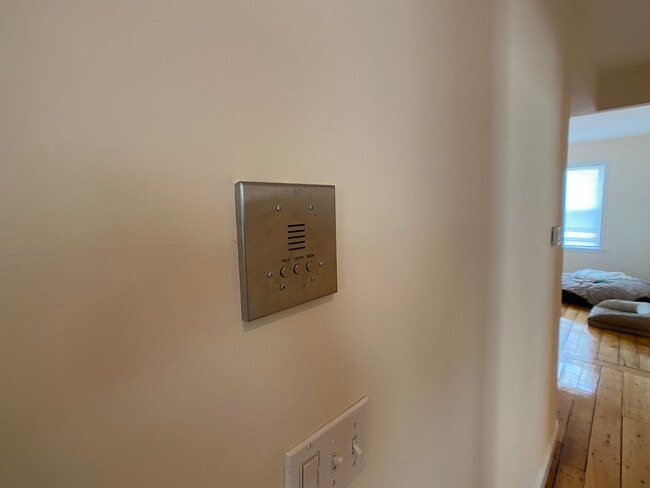 Photo - 20 Radcliffe Rd Unit 1