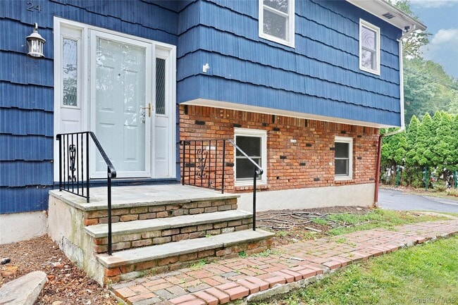 Photo - 24 Wallace Dr
