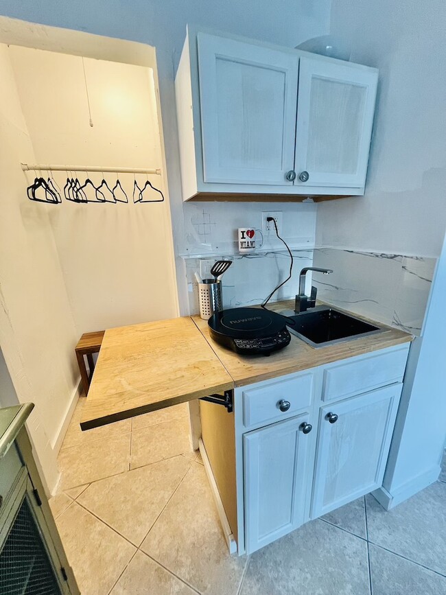 Photo - 11400 NE 13th Ave