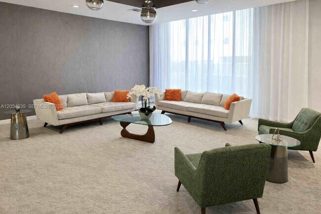 9225 Collins Ave Unit 505