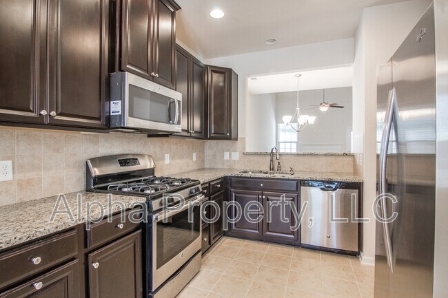 Photo - 24 Fairchild Way