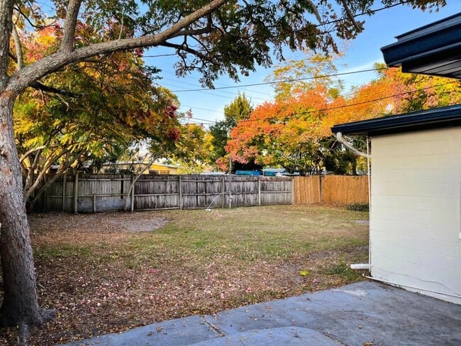 Photo - 10367 109th Ave