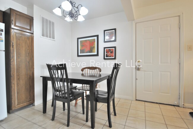 Photo - 240 E 400 N Unit #47