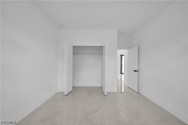Photo - 2509 50th St W