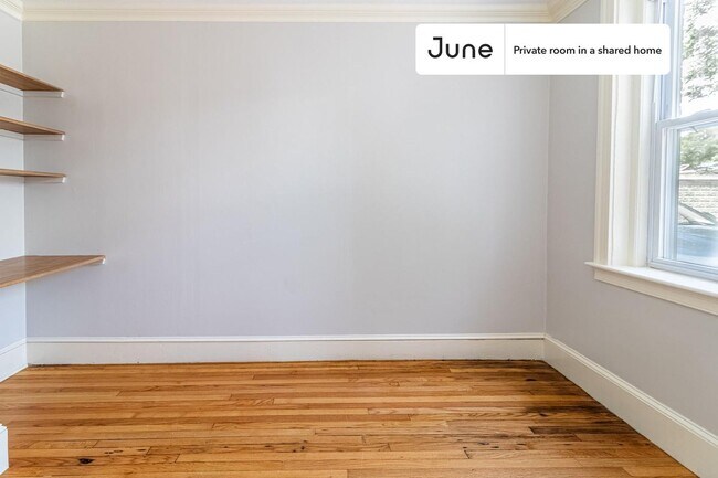 Photo - Room in Shared 5 bed/2 bath home Unit E