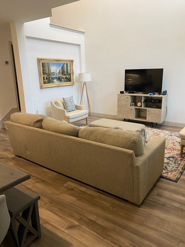 1048 Homestead Way Townhome Rental in Argyle TX