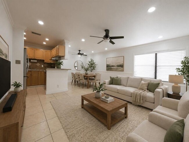 Building Photo - 11783 NW 30th St Unit 11783