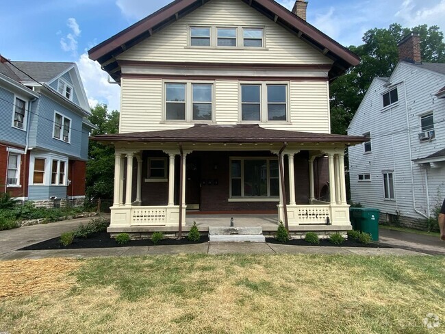 Building Photo - 2218 Highland Ave Rental