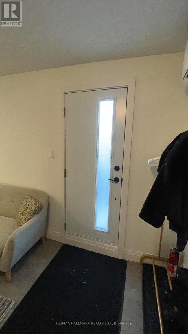 Photo - 930 Lake Dr E Unité 5