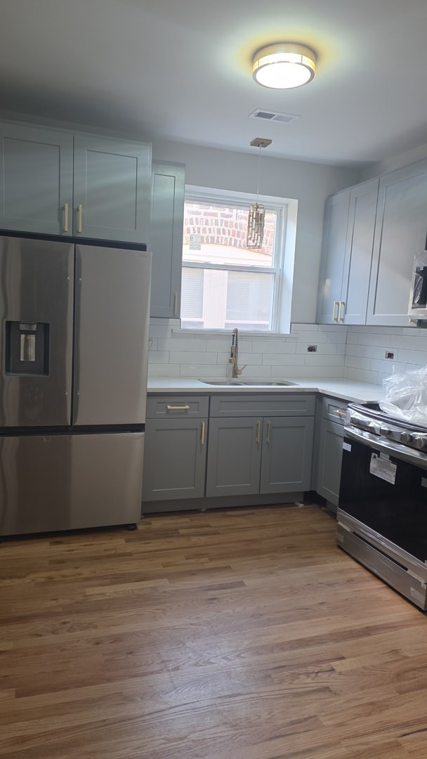 Photo - 7607 S Evans Ave