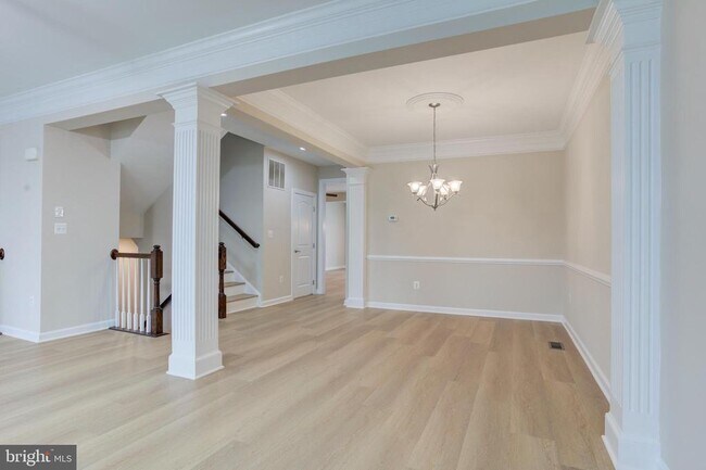 Photo - 42607 Offenham Terrace