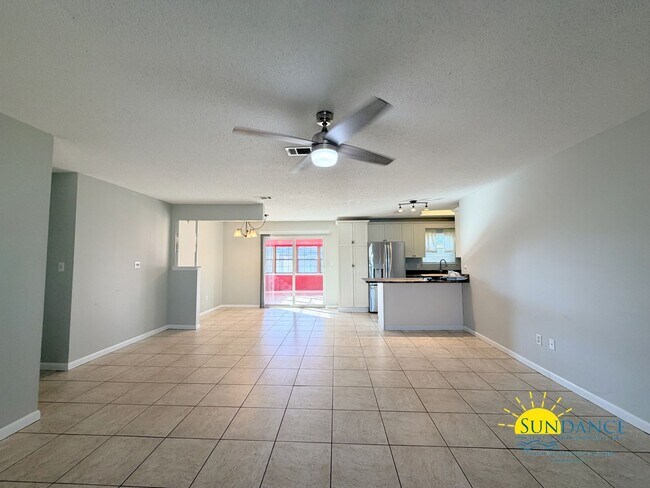 Photo - 4 miles from Hurlburt Field, 3 Bedroom beautiful home!