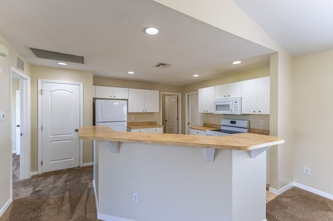 Photo - 1808 NW 2nd Pl