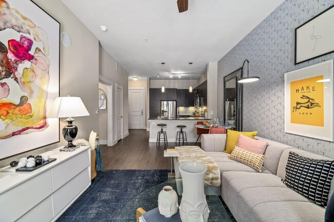 The Fairmount at Oak Lawn
