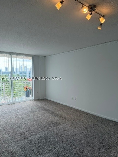 Photo - 18800 NE 29th Ave Unit 707