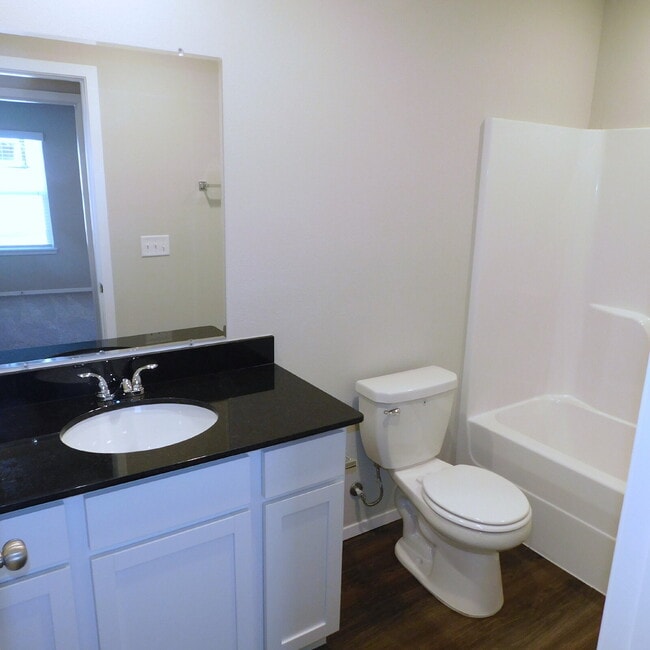 Photo - Beautiful 3 bedroom home in south Fayetteville!
