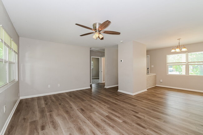 Photo - 4346 Tufts Ave