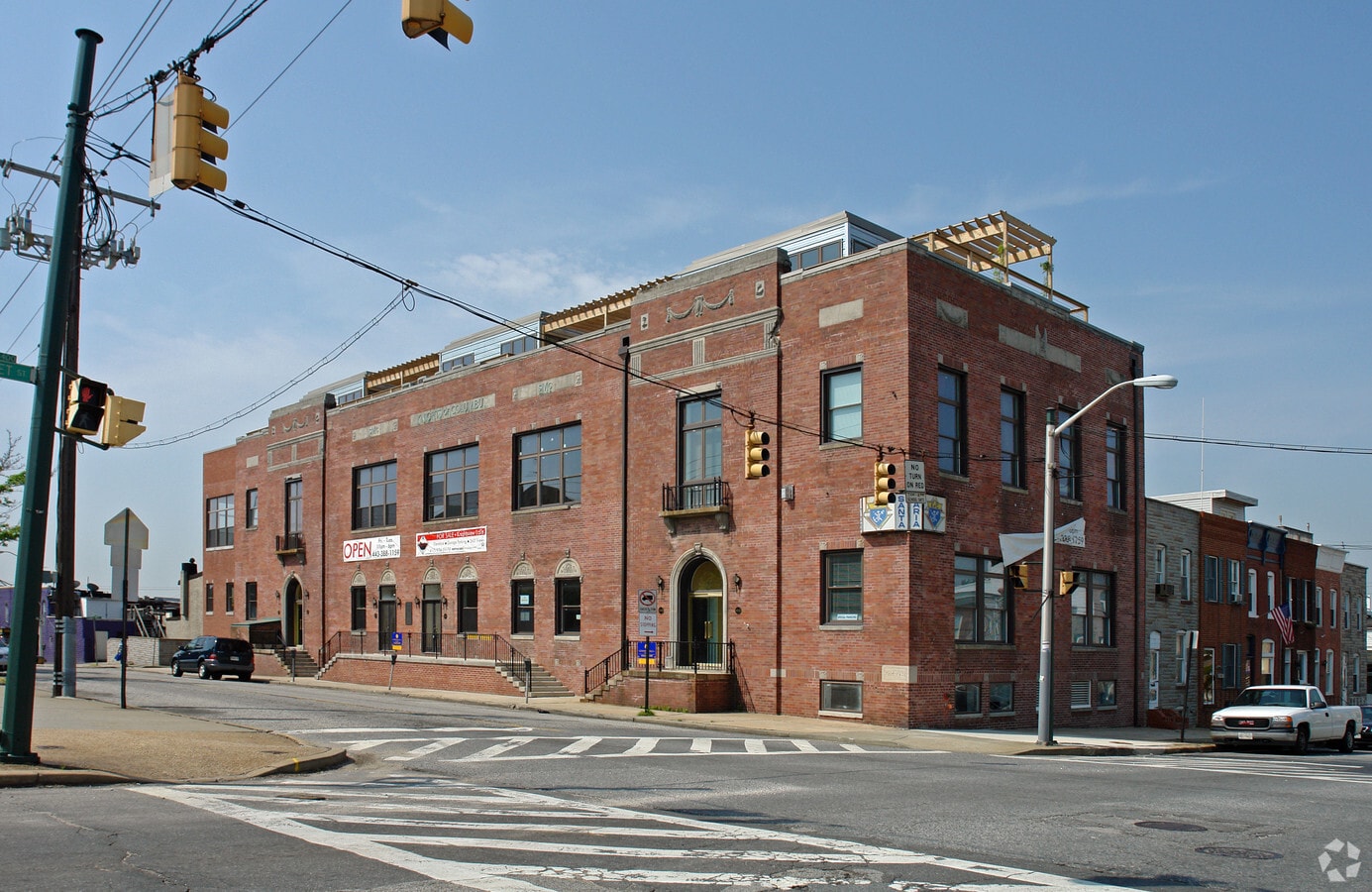 Photo - 600 S Highland Ave