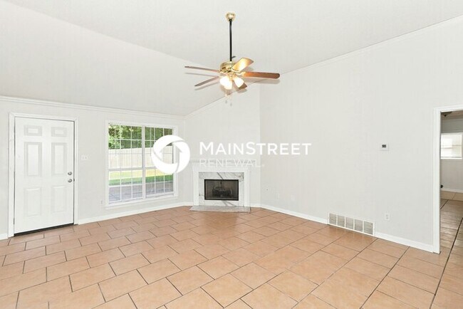 4 Bedroom Pet-Friendly Home in Memphis, TN with Main Street Renewal