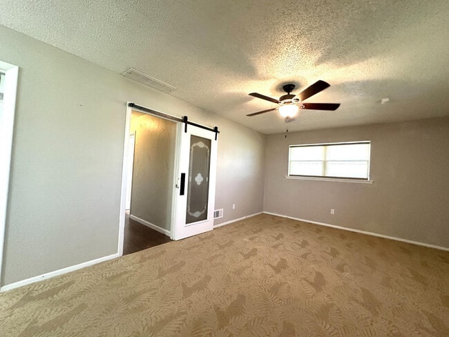 Photo - 6911 Gary Ave