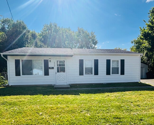 Building Photo - 2949 Laverne Dr Rental