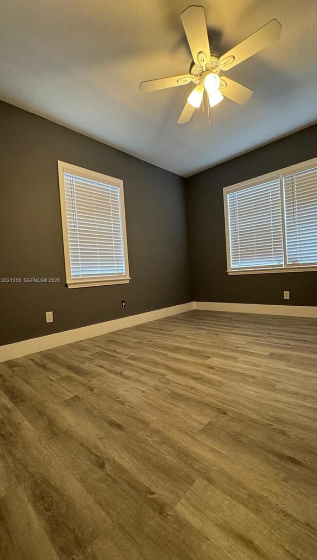 820 SE 12th Ct Unidad 1