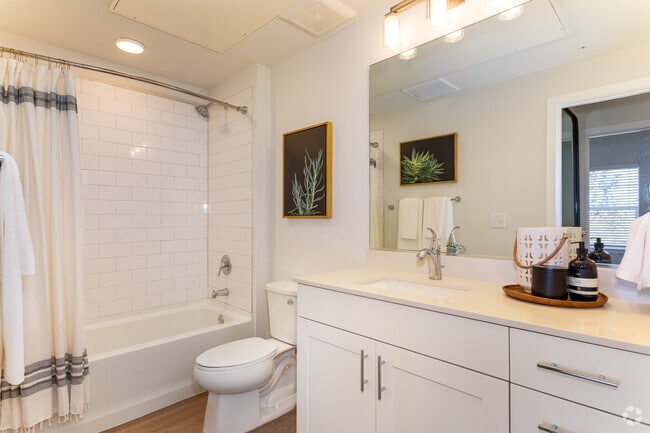 B1 2BR, 2BA - 1.098SF