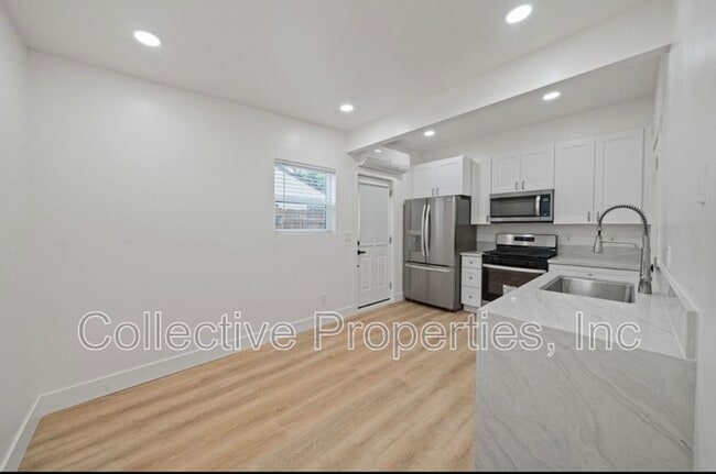 Photo - 6842 Estrella Ave