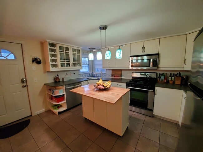 Photo - 134 Lake St Unidad R95