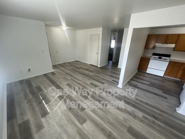 Photo - 3710 Valmont St
