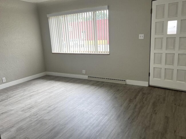 Photo - 347 N Washington Ave