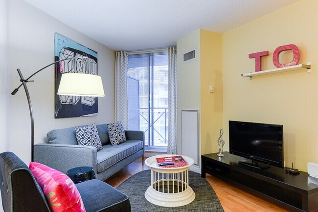 Photo - 203 Adelaide St W Unit ID1034876P