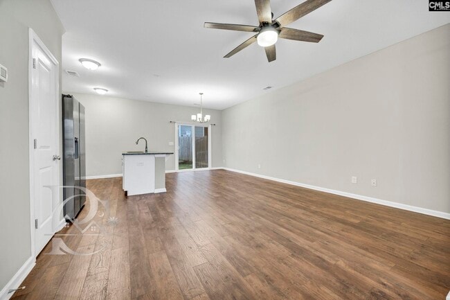 Photo - 131 Hunters Grove Dr