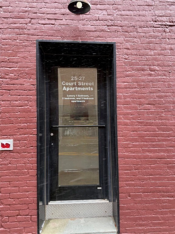 Photo - 25 Court St Unidad 2