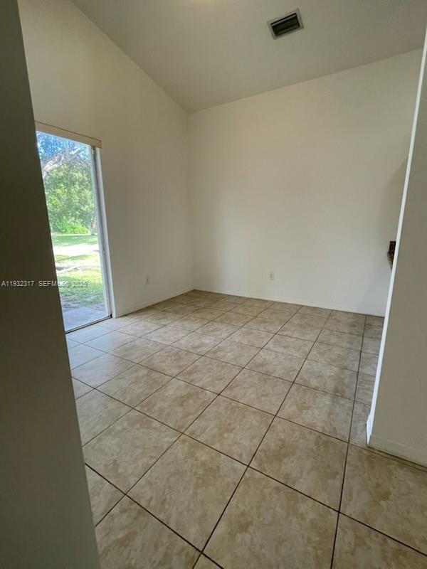 Photo - 2173 SE 2nd St