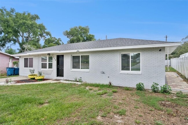 Photo - 210 E Palm St