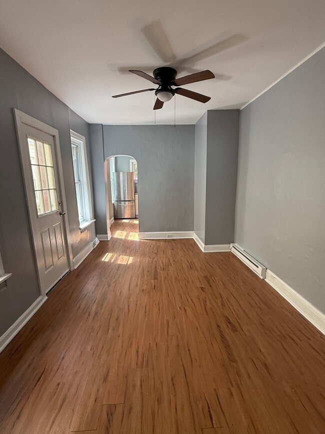 Photo - 1242 Muhlenberg St