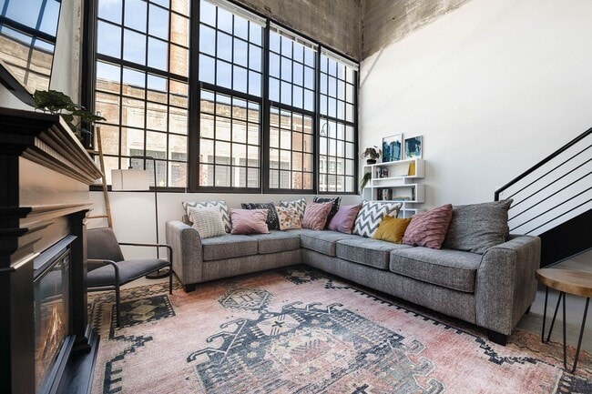 Photo - 2 Bedroom 2 Bath Loft Along the Little Mia...