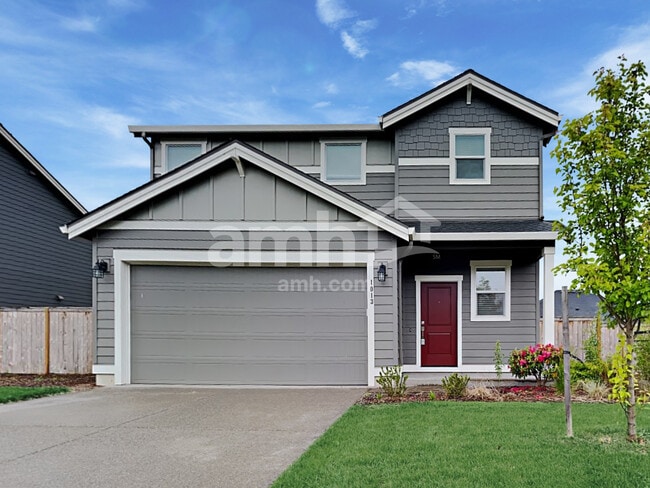 Building Photo - 1013 NE 11th Way