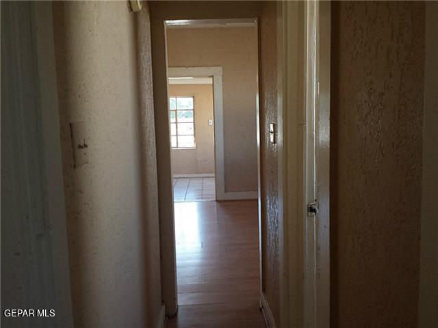 Photo - 2201 Tremont Ave